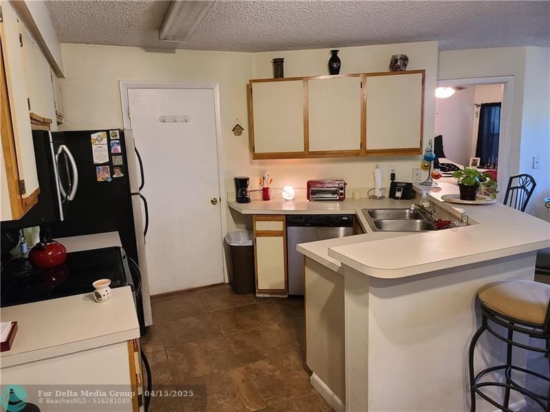 9999 Summerbreeze Dr, Unit 417, Sunrise, FL 33322 Photo