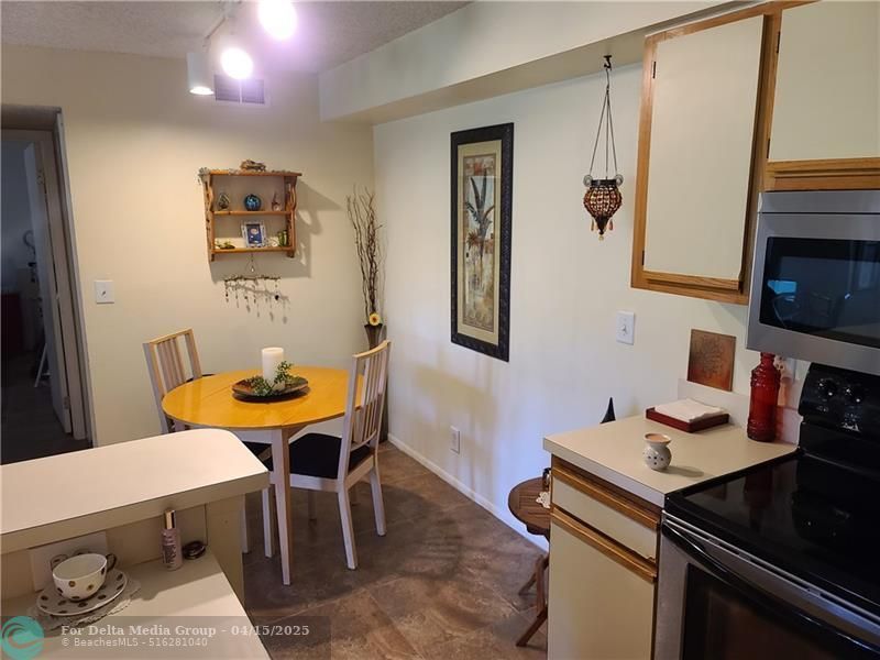 9999 Summerbreeze Dr, Unit 417, Sunrise, FL 33322 Photo