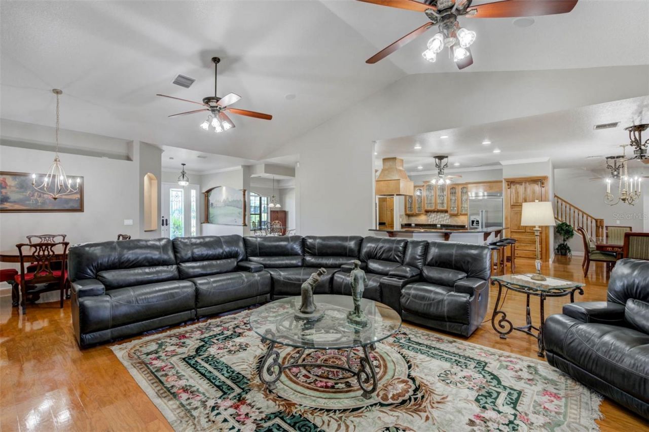 701 E 60 Highway, Plant City, FL 33567 Photo