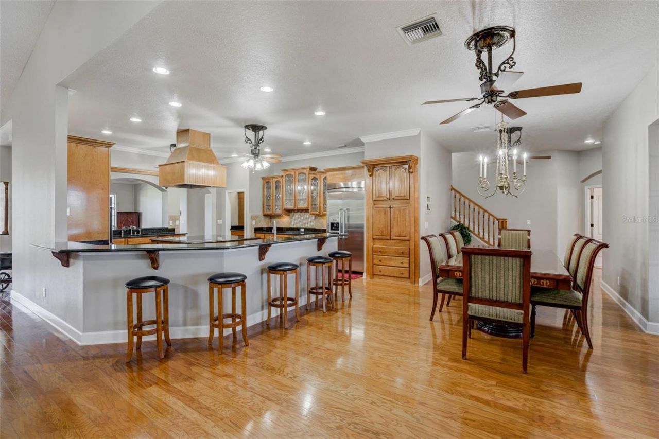 701 E 60 Highway, Plant City, FL 33567 Photo