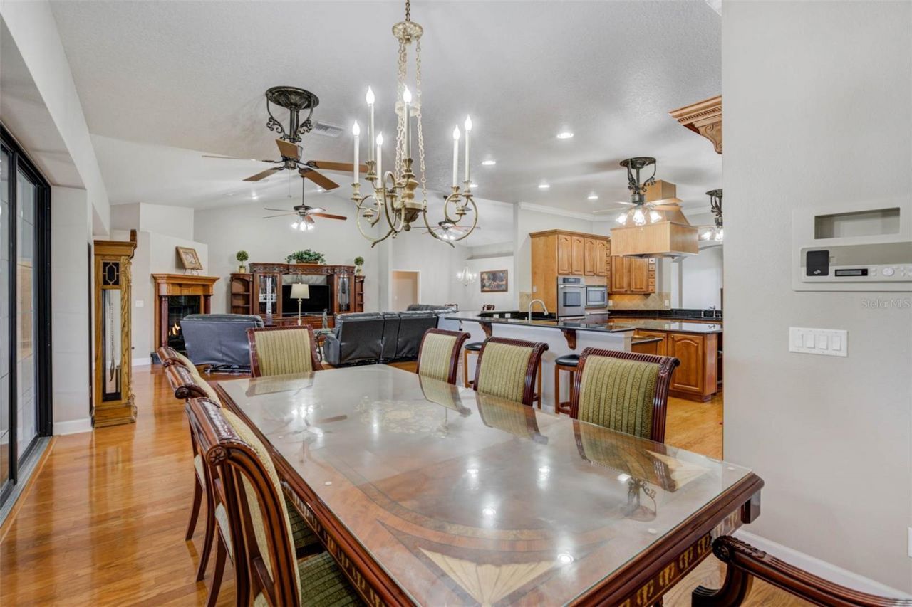 701 E 60 Highway, Plant City, FL 33567 Photo