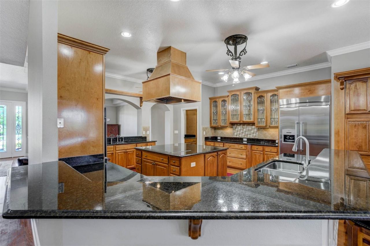 701 E 60 Highway, Plant City, FL 33567 Photo