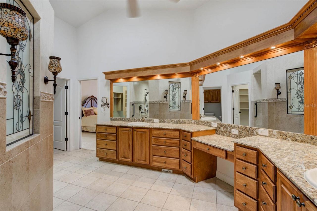 701 E 60 Highway, Plant City, FL 33567 Photo