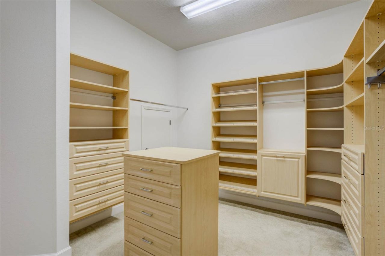 701 E 60 Highway, Plant City, FL 33567 Photo