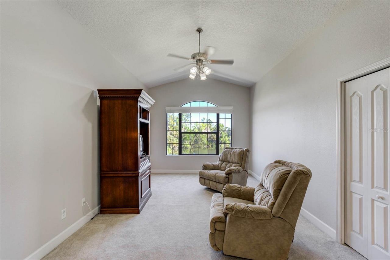 701 E 60 Highway, Plant City, FL 33567 Photo