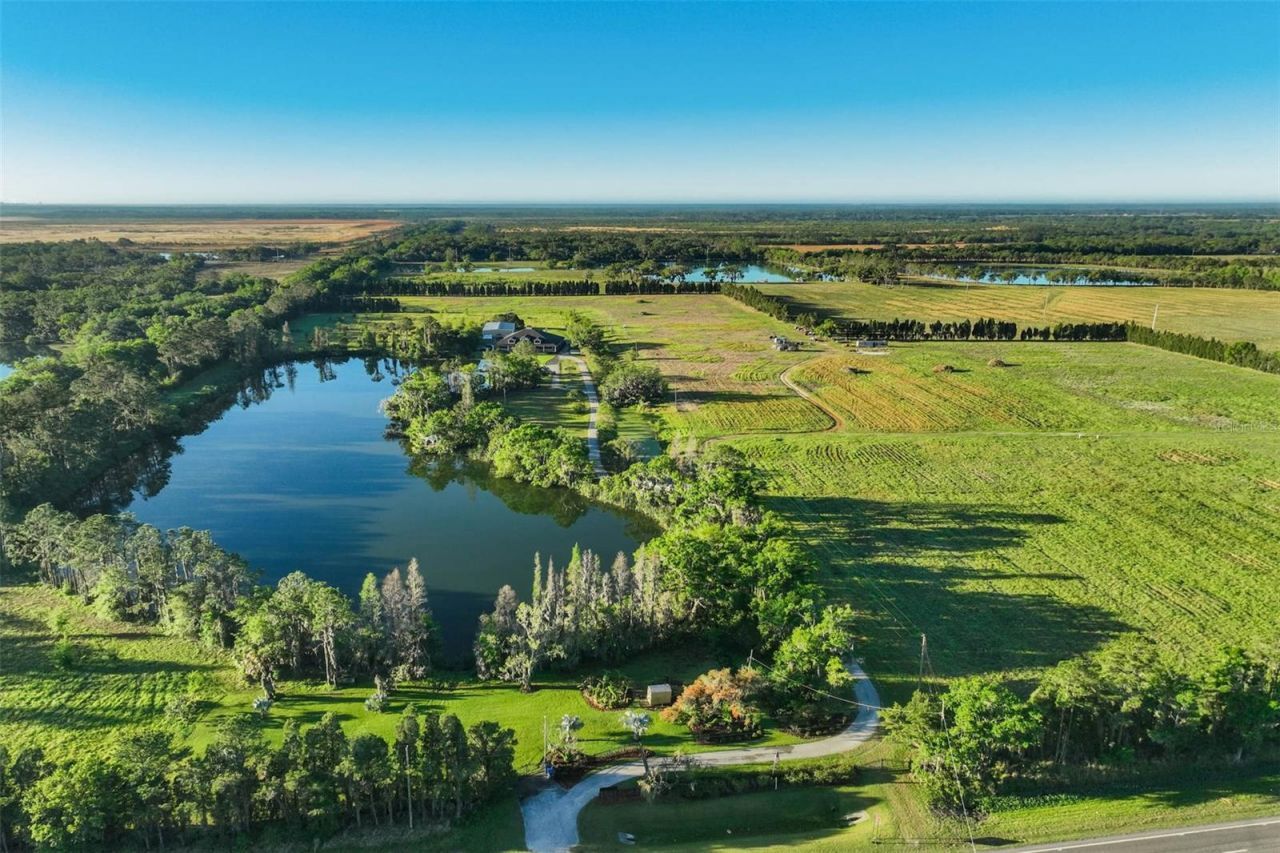 701 E 60 Highway, Plant City, FL 33567 Photo