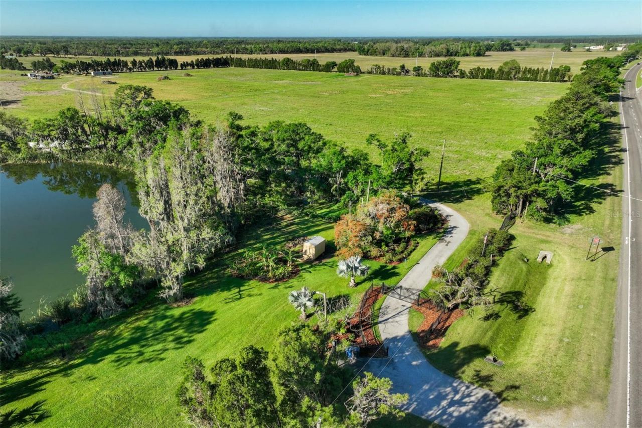 701 E 60 Highway, Plant City, FL 33567 Photo