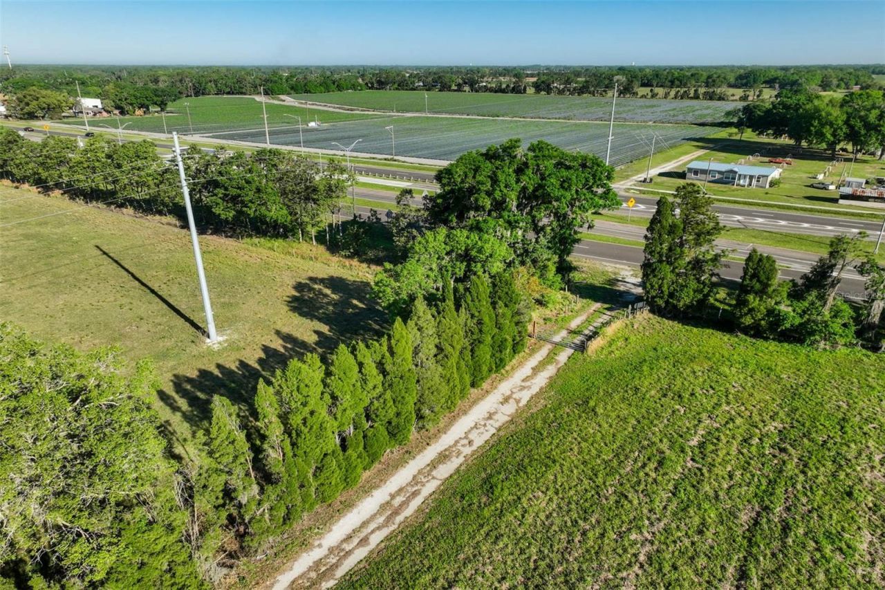 701 E 60 Highway, Plant City, FL 33567 Photo