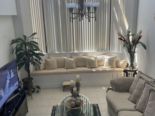 15499 N Miami Lakeway N, Unit 306-5, Miami Lakes, FL 33014