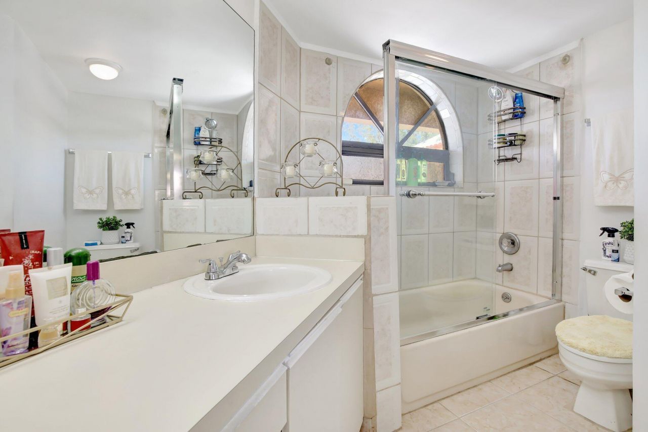 15499 N Miami Lakeway N, Unit 306-5, Miami Lakes, FL 33014 Photo