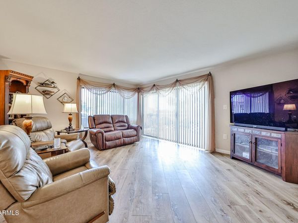 17404 N 99TH Avenue, Unit 318, Sun City, AZ 85373