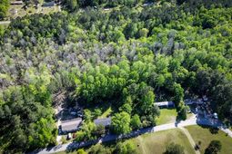 351 Dingle Lane photo 4