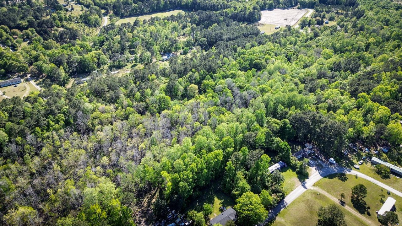 351 Dingle Lane Photo 6