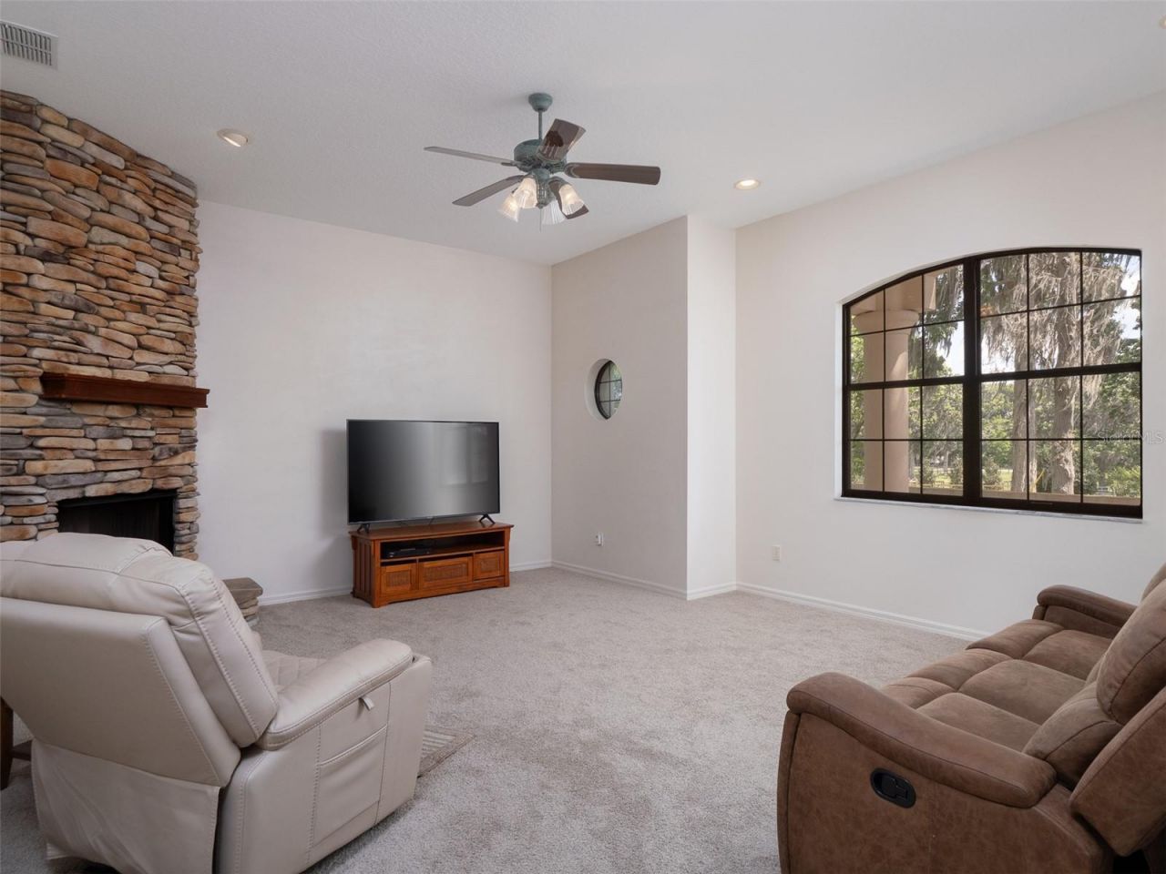 16700/16702 NW Highway 225, Reddick, FL 32686 Photo