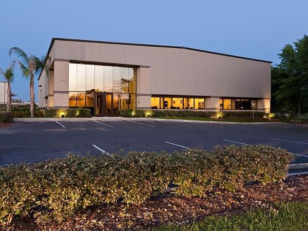 1904 THOMAS AVENUE, LEESBURG, FL 34748