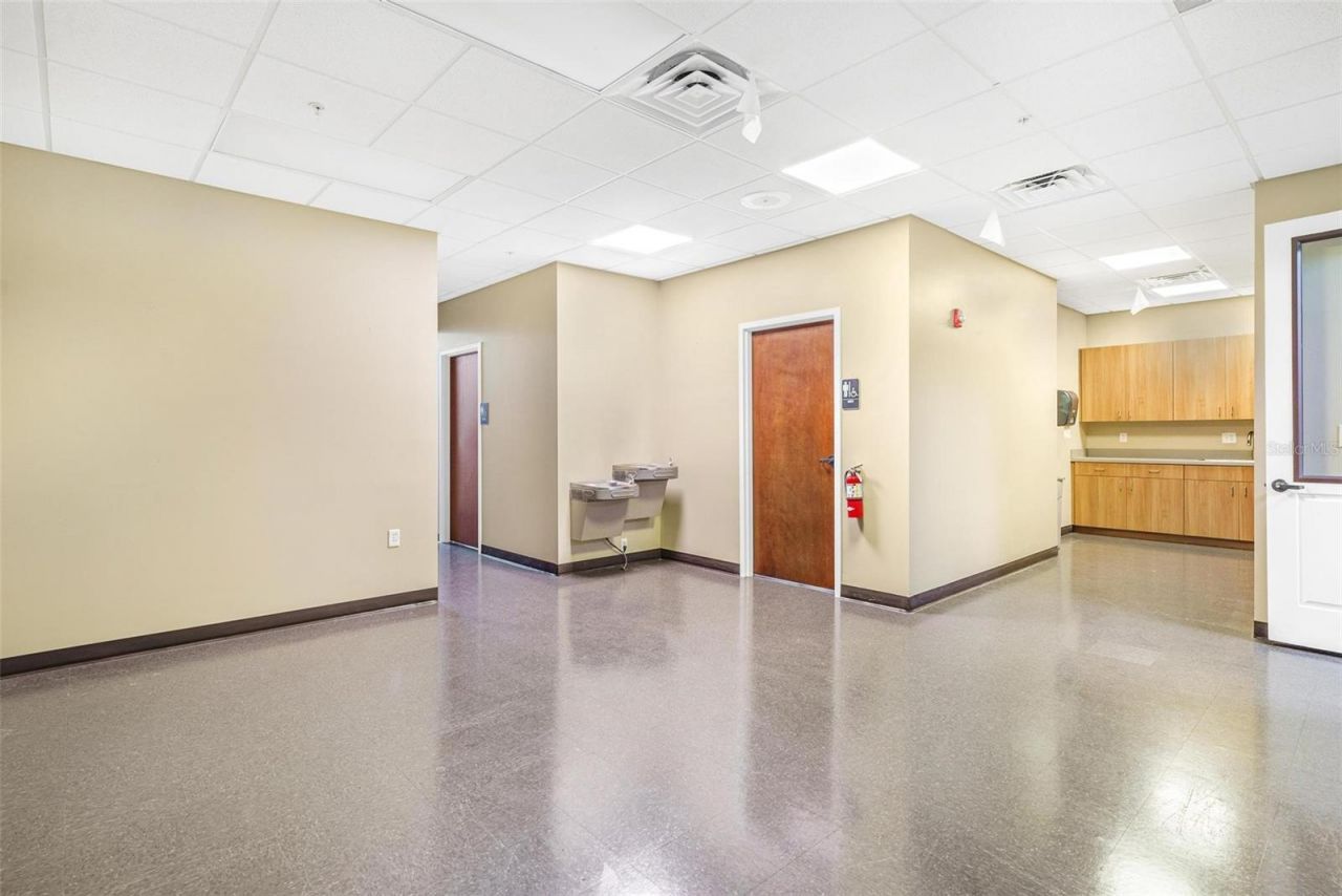 1904 Thomas Avenue, Leesburg, FL 34748 Photo