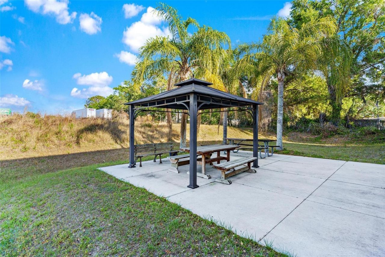 1904 Thomas Avenue, Leesburg, FL 34748 Photo