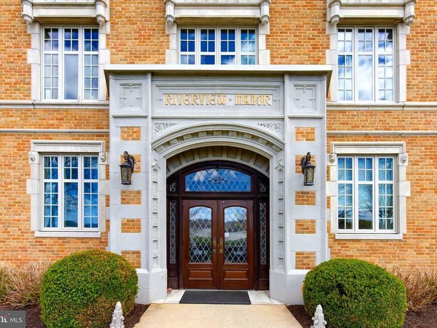 1525 N Front Street, Unit 412, Harrisburg, PA 17102 Main Photo