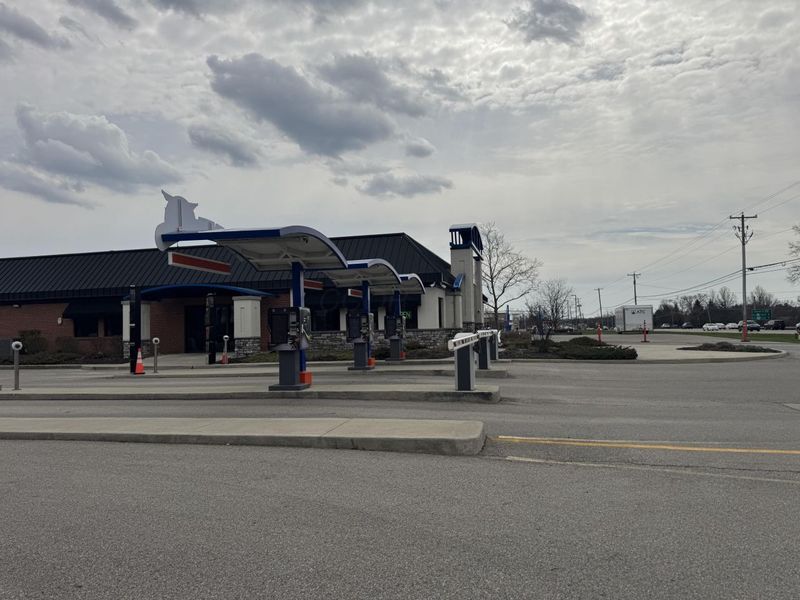 8062 Orange Centre Drive, Lewis Center, OH 43035 Photo 7