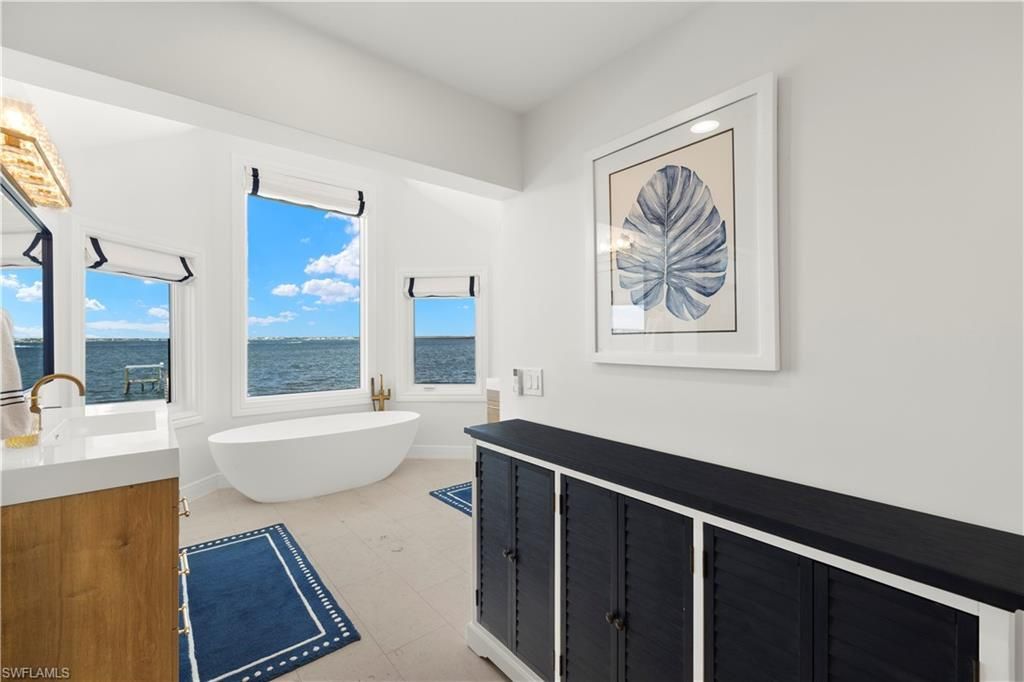 8451 Casa Del Rio Ln, Fort Myers, FL 33919 Photo