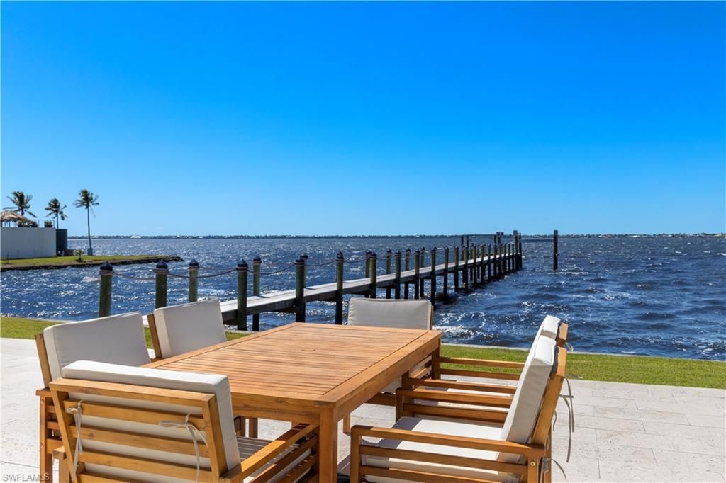 8451 Casa Del Rio Ln, Fort Myers, FL 33919 Photo