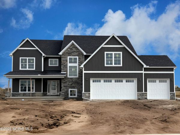 130 Old Dover Road, Perrysburg, OH 43551