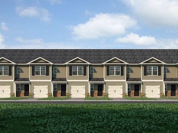 124 Kenmore Circle, Perry, GA 31069