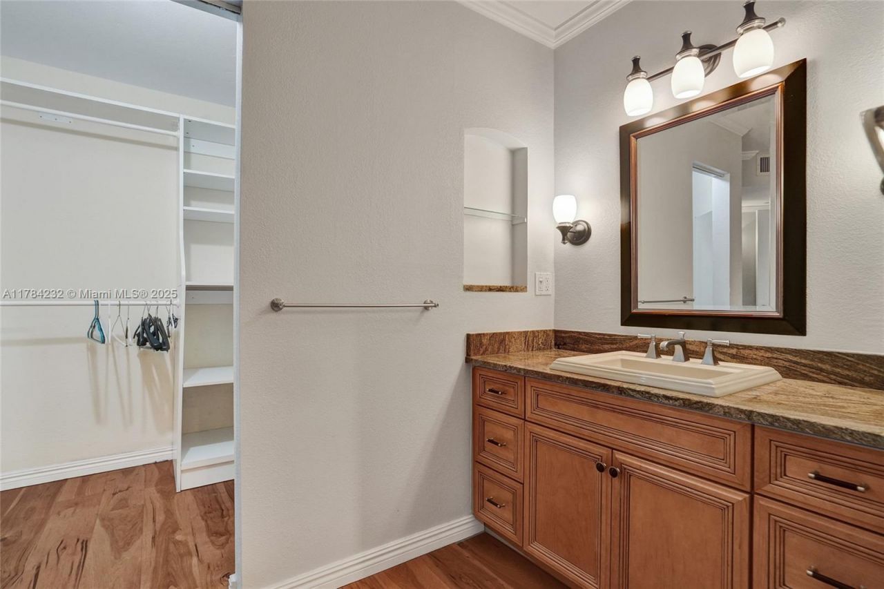 1101 River Reach Dr, Unit 110, Fort Lauderdale, FL 33315 Photo