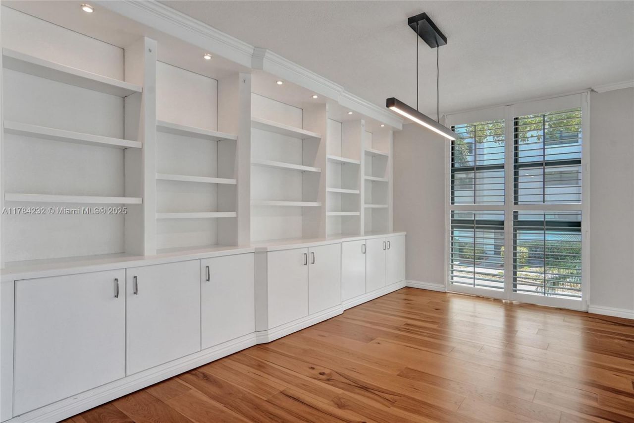 1101 River Reach Dr, Unit 110, Fort Lauderdale, FL 33315 Photo