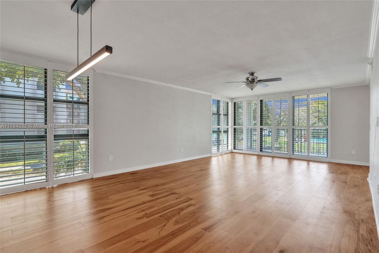 1101 River Reach Dr, Unit 110, Fort Lauderdale, FL 33315 Photo