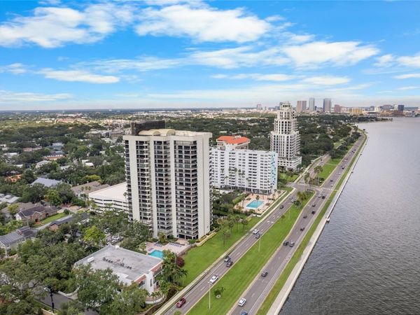 2413 BAYSHORE BOULEVARD, Unit 801, TAMPA, FL 33629