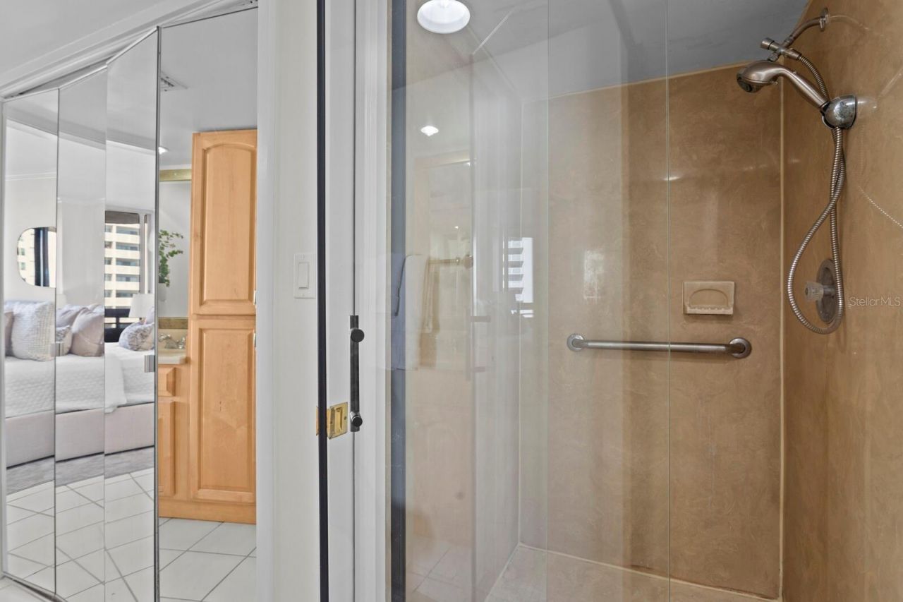 2413 Bayshore Boulevard, Unit 801, Tampa, FL 33629 Photo