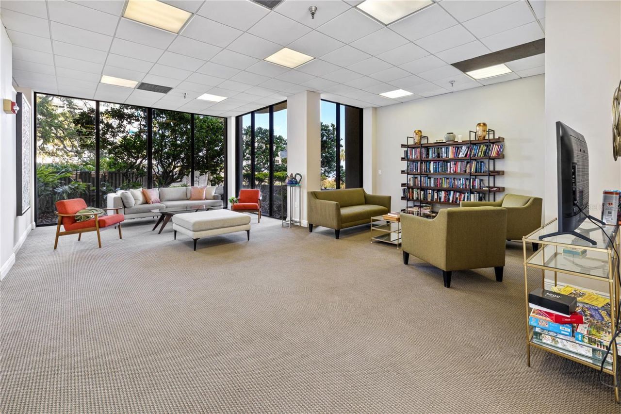 2413 Bayshore Boulevard, Unit 801, Tampa, FL 33629 Photo