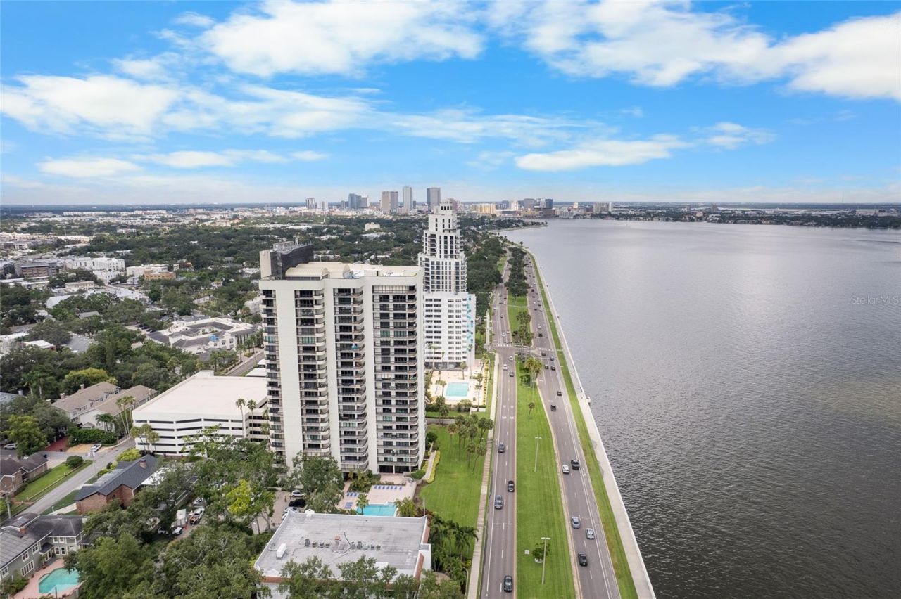 2413 Bayshore Boulevard, Unit 801, Tampa, FL 33629 Photo
