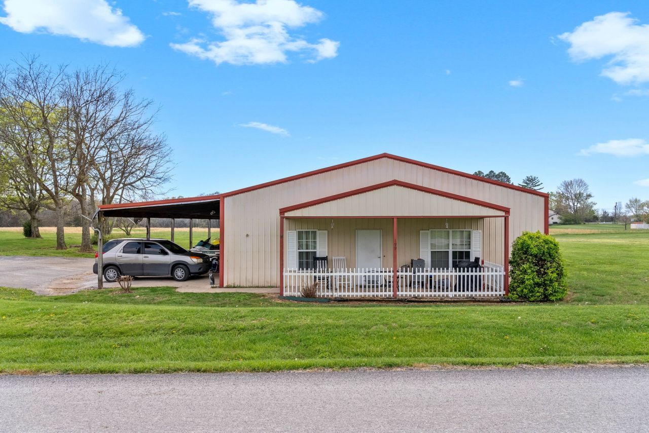 199 Beeker Rd, Pembroke, KY 42266 Main Photo