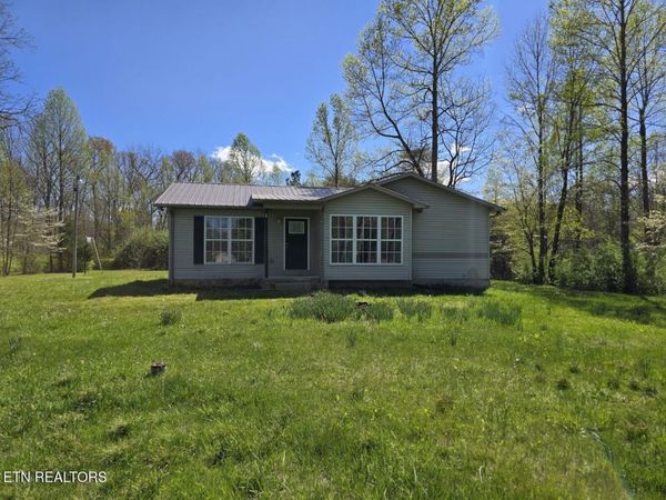 467 New Light Circle, Winfield, TN 37892