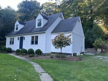 23 Cook, Washington, CT 06794