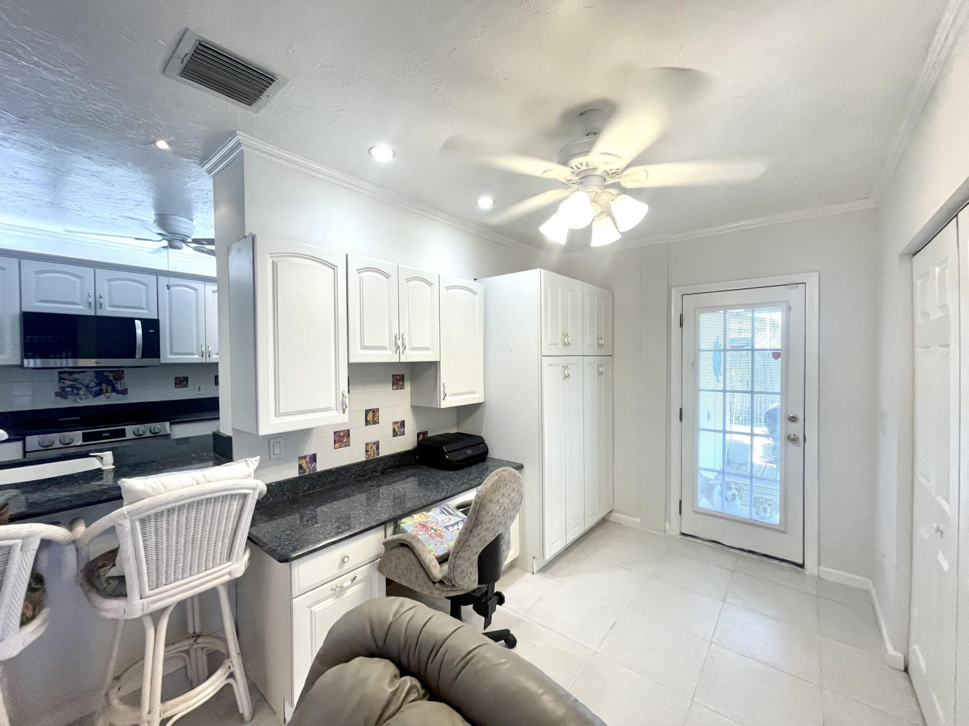 880 SE Degan Drive, Port Saint Lucie, FL 34983 Photo