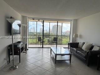 20379 W Country Club Dr, Unit 736, Aventura, FL 33180 Photo