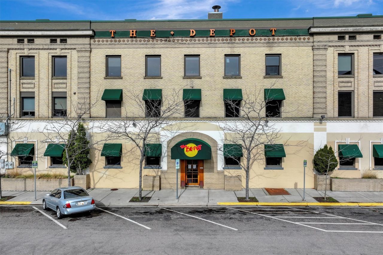 201 W Railroad Street, Missoula, MT 59802 Main Photo