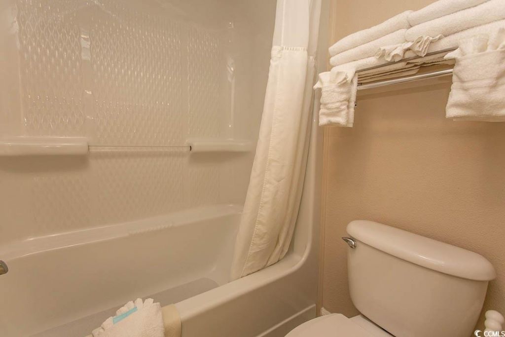 1200 N Ocean Blvd. N Photo 14