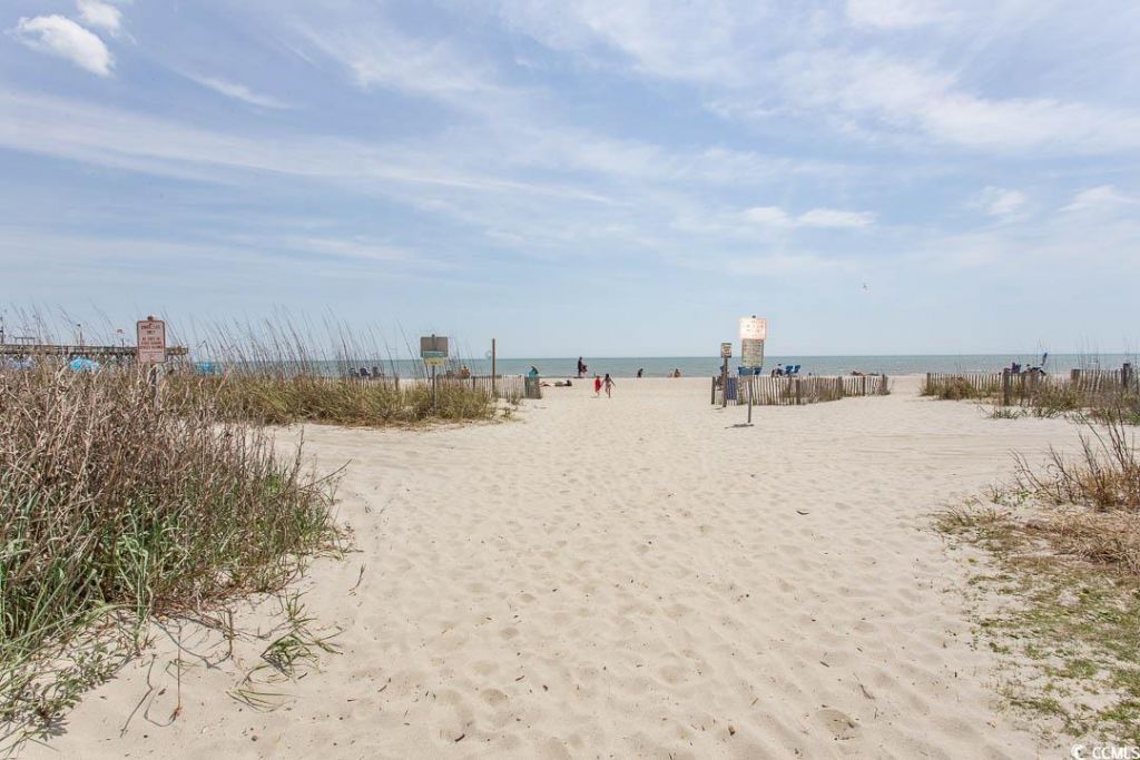 1200 N Ocean Blvd. N Photo 23