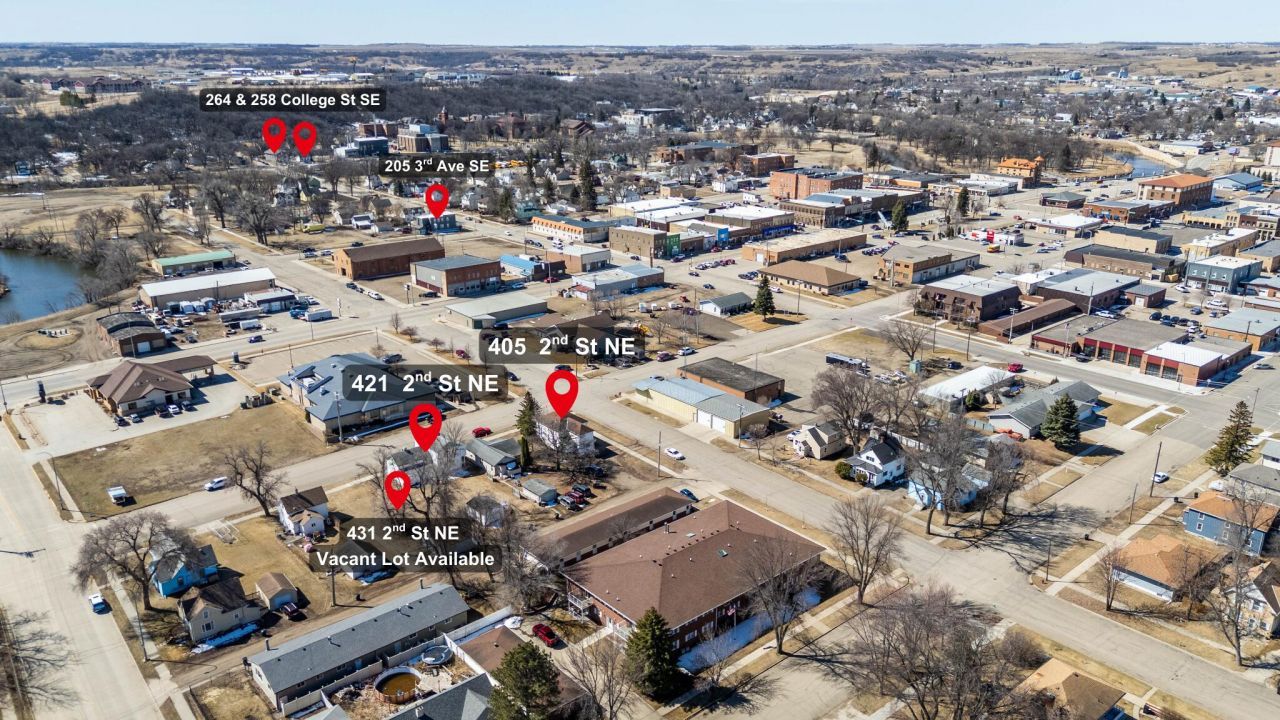 264 College, Valley City, ND 58072