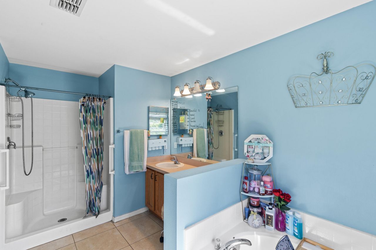 663 NW North Macedo Boulevard, Port Saint Lucie, FL 34983 Photo