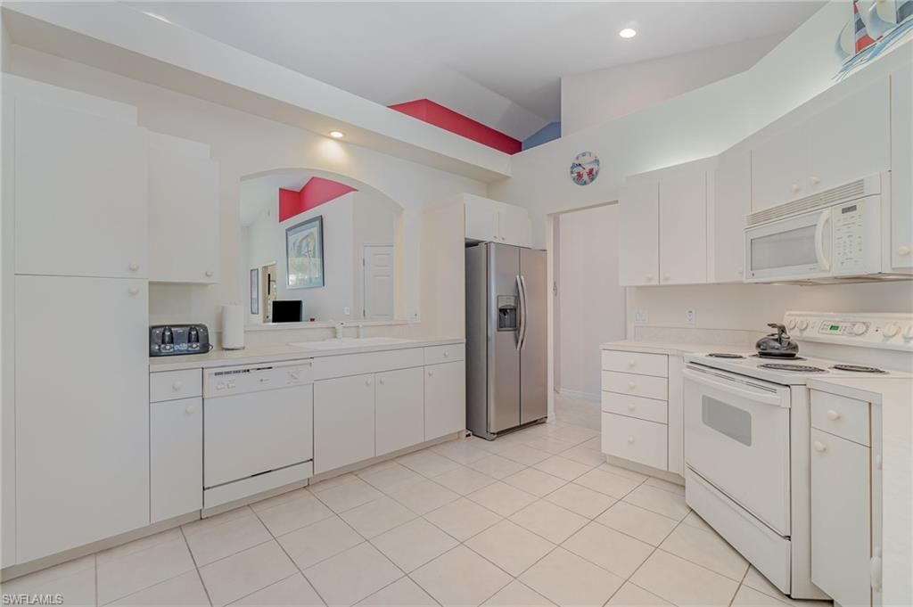 20151 Seagrove St, Unit 207, Estero, FL 33928 Photo