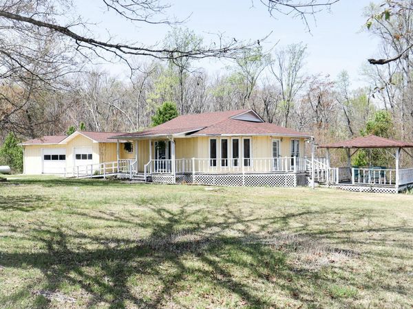30 Burnett Road, Gruetli Laager, TN 37339