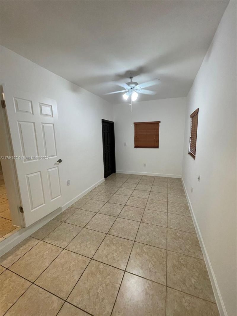 271 NW 57th Ct, Miami, FL 33126 Photo