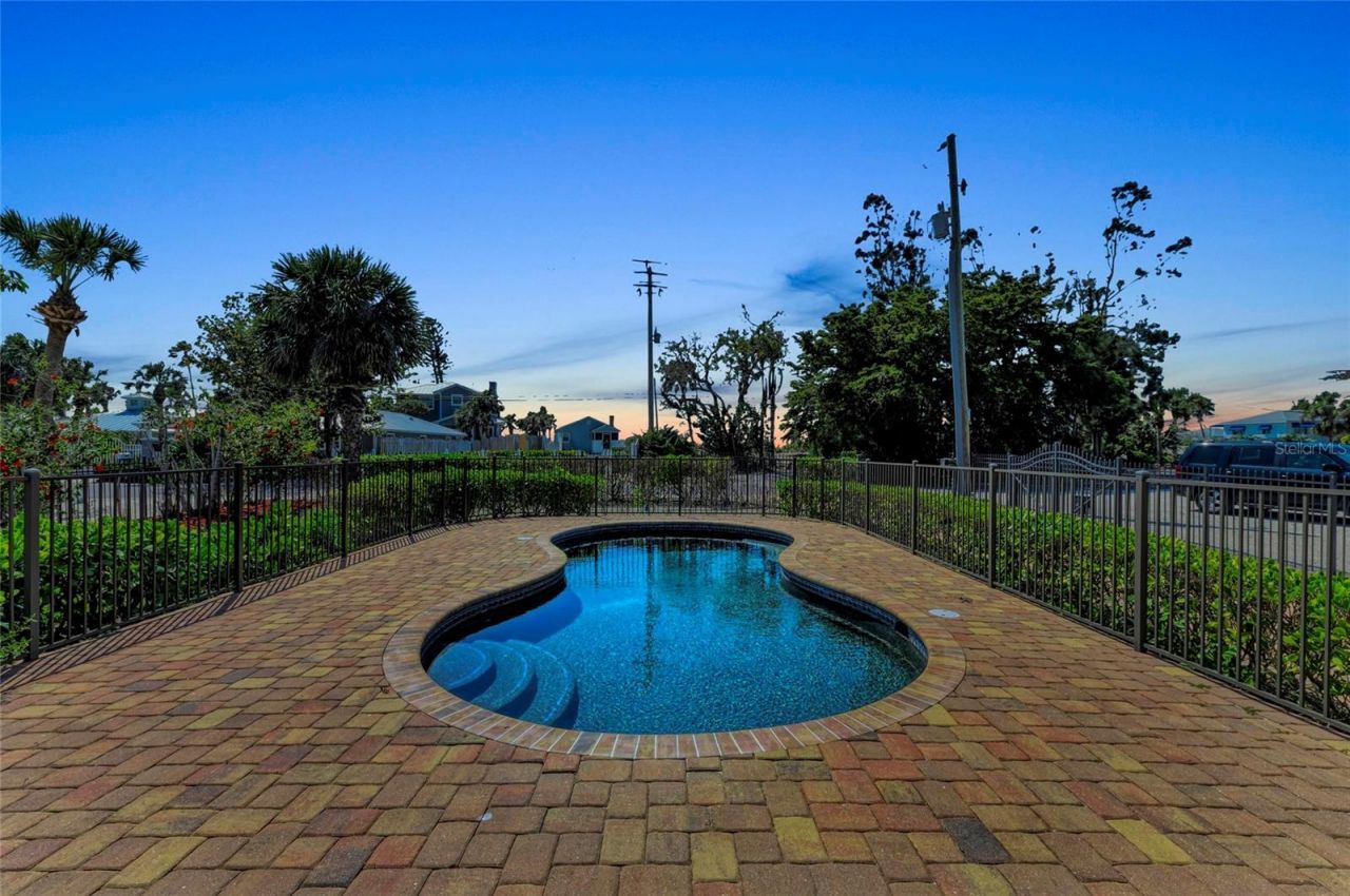 416 Casey Key Road, Nokomis, FL 34275 Photo