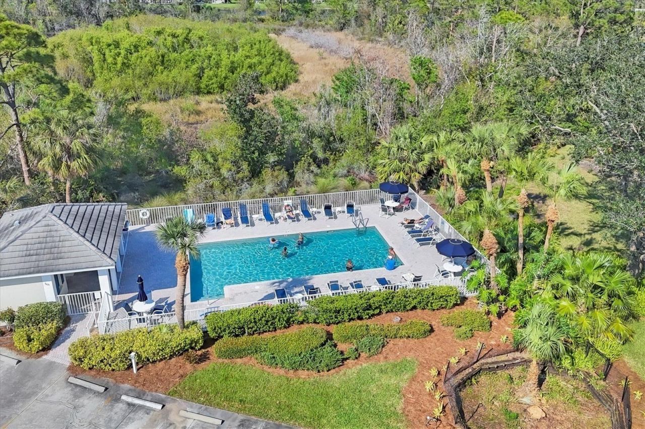 809 Montrose Drive, Unit 203, Venice, FL 34293 Photo