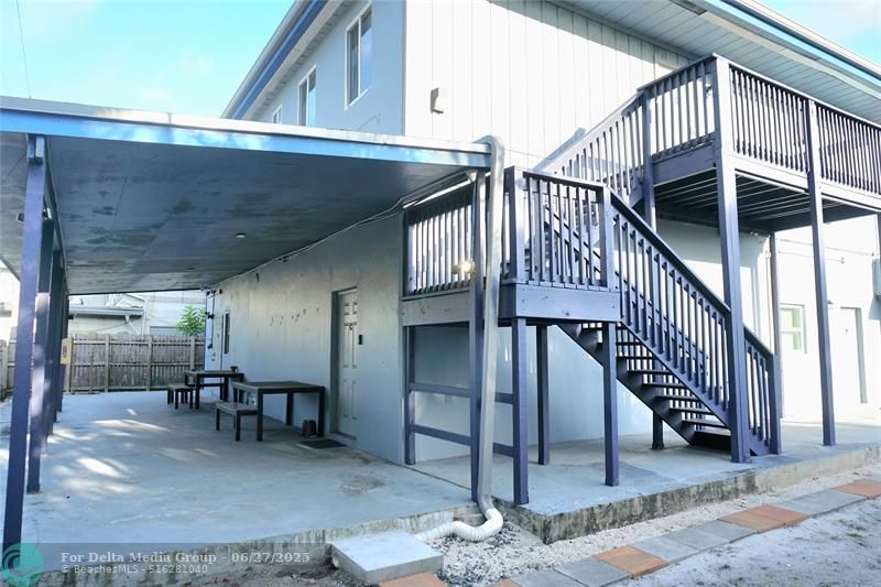 808 NW 19 St, Fort Lauderdale, FL 33311 Photo